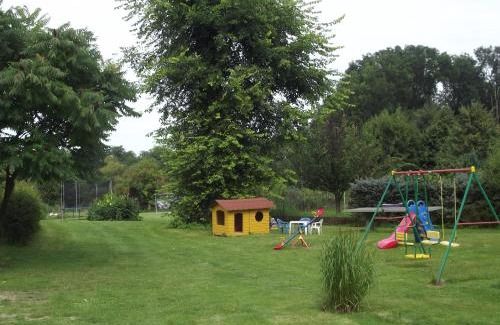 Kachlin Casa | Pension Lindenhof