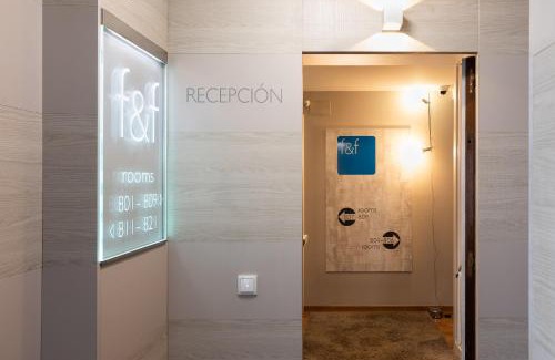 El Ensanche Zona Nuova Casa | Pension Residencia F&F