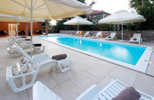 Silo Hotel | Pension Riviera-Šilo
