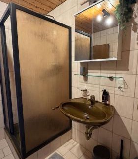 Haeusern Apartamento | Pension Schmidt - Wipfelblick - Voll ausgestattetes Loft Apartment