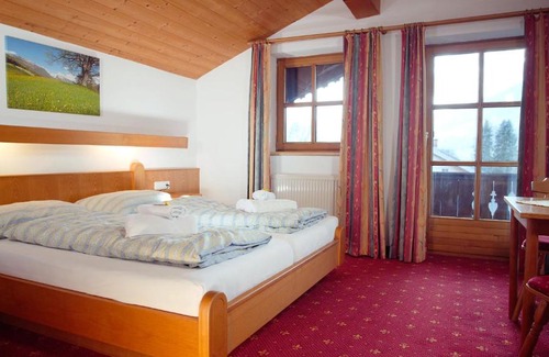 Uderns Casa | Pension Traube
