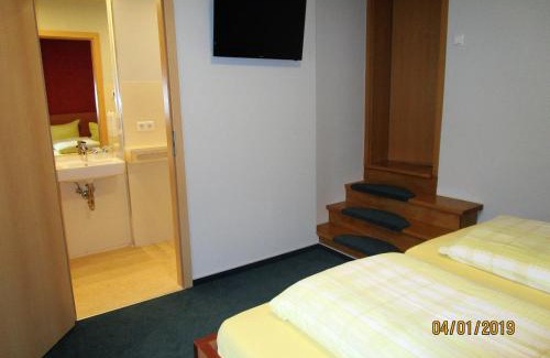 Burg-Dorf Casa | Pension Willischza