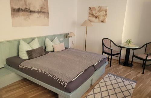 Lutzen Casa | Pension zum Amboss