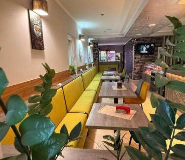 Valea lui Mihai Casa | PENSIUNE RESTAURANT OVIDIU