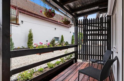 Sibiu Casa | Pensiunea Alina "Adults Only"