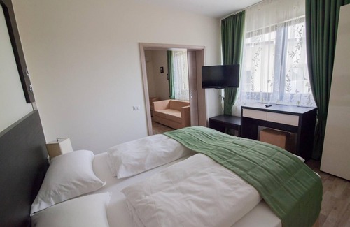 Tirgu Neamt Casa | Pensiunea Aristocratis