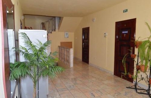 Sanmartin Casa | Pensiunea Beverly Hills