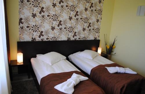 Sibiu Casa | Pensiunea Carmen - Bikers Friendly Nest