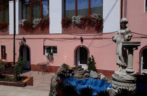 Baia Mare Casa | Pensiunea Casa Rusu
