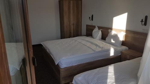 Baile Unu Mai Hotel | Pensiunea CATALINA