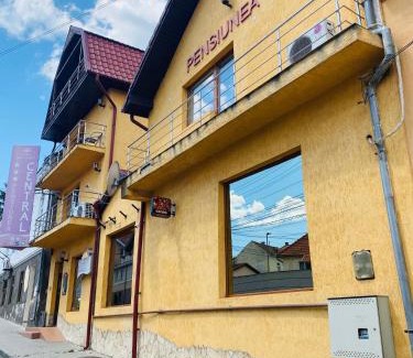 Reghin Casa | Pensiunea Central