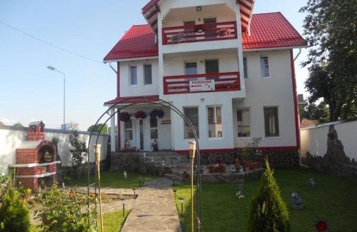 Fagaras Casa | Pensiunea D&D