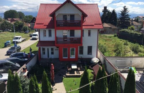 Fagaras Casa | Pensiunea D&D