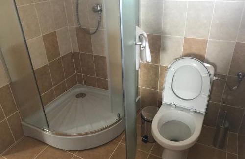 Covasna Casa | Pensiunea Granada