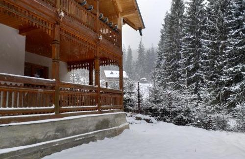 Pojorita Casa | Pensiunea Gură de Rai, Pojorâta