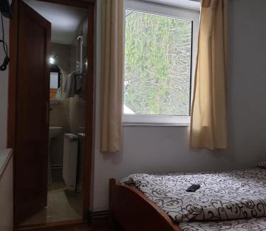 Vartop Casa | Pensiunea HEIDI