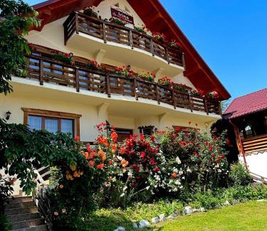 Desesti Casa | Pensiunea Irina Maramureș