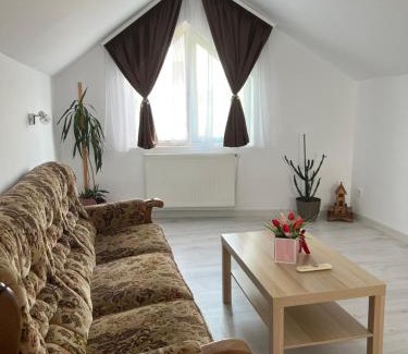 Baile Felix Casa | Pensiunea Iulia