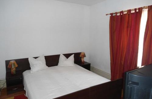 Baile Herculane Casa | Pensiunea La Dolce Vita