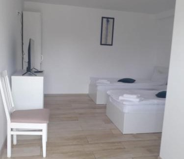 Uzlina Casa | Pensiunea La Miluta