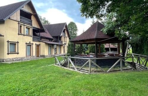 Campulung Moldovenesc Casa | Pensiunea Liliana