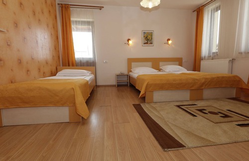 Floresti Casa | Pensiunea Maria