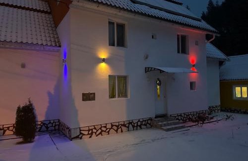 Garda de Sus Casa | Pensiunea Marydor
