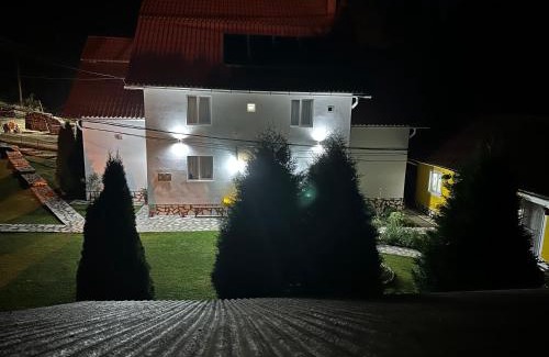 Garda de Sus Casa | Pensiunea Marydor