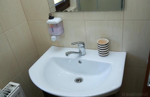 Rosia Casa | Pensiunea Rosia