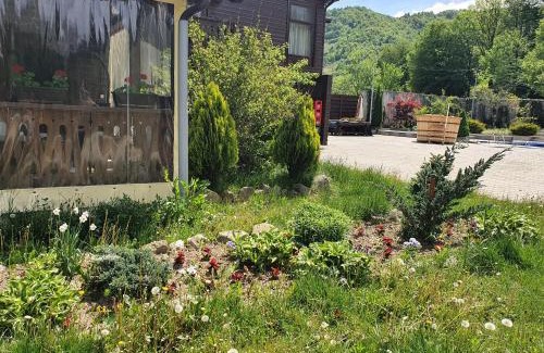 Baia de Aries Casa | Pensiunea Roua Muntelui