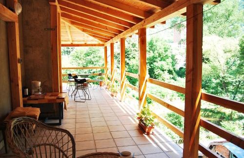 Baile Herculane Casa | Pensiunea Soimul
