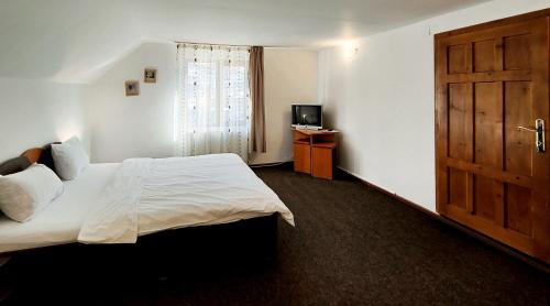 Moeciu de Sus Casa | Pensiunea Tara
