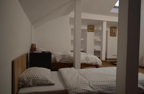 Barnova Casa | Pensiunea VisAventura