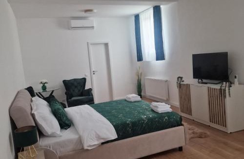 Alba Iulia Apartamento | Pentagon Concept