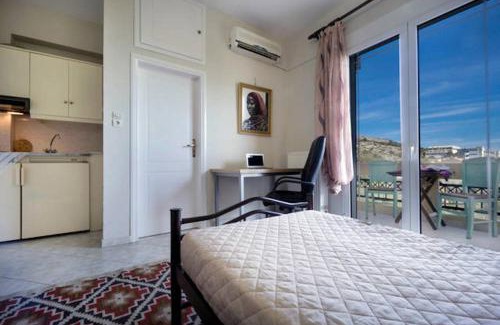 Souda Apartamento | Penthhouse Studio next to the beach
