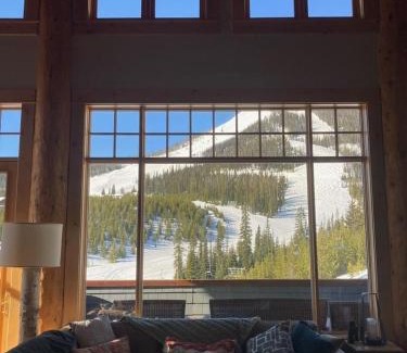 Saddle Ridge Cabina | Penthouse 1 by Moonlight Basin Lodging