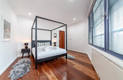Old Street Apartamento | Penthouse 2BR duplex with Roof Terrace in Shoreditch