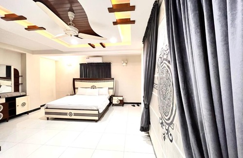 E-11 Sector Apartamento | PENTHOUSE 3 Bedrooms LUXURY Apartment E11 Islamabad