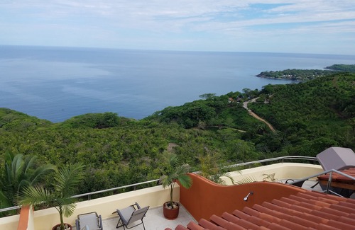 Chacala Condominio | Penthouse 5to piso con vista al mar Condo 507