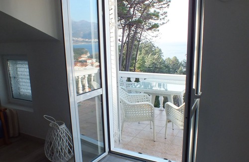 Sveti Stefan Apartamento | Apartamento ático Sveti Stefan