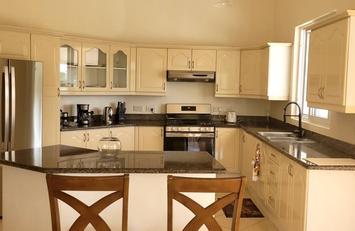 Marigot Bay Apartamento | Penthouse Apartment #2/ Breathtaking Views - Minutes from the Beach - Casa Vista