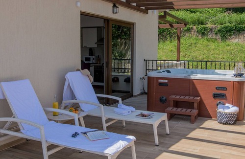 Babin do Apartamento | Ático con jacuzzi en la terraza.