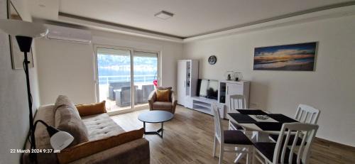 Prcanj Apartamento | Penthouse apartments D&D