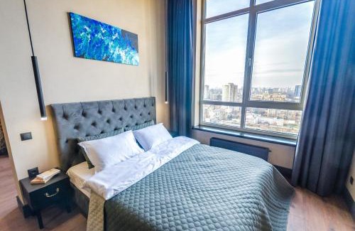 Solomjanskyj Apartamento | Penthouse Art on the 25th floor, loft business class apartments