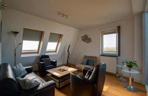 Callantsoog Casa | Penthouse by Groote Keeten Dunes with Sauna