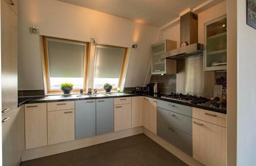Callantsoog Casa | Penthouse by Groote Keeten Dunes with Sauna