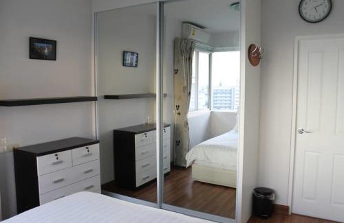Bang Na Apartamento | Penthouse by JJ