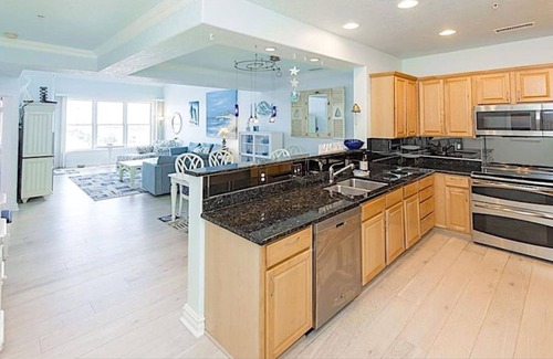 Sandbridge Apartamento | Penthouse By The Sea Huge Home w Amazing Views