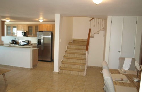 Sardinera Condominio | PENTHOUSE CONDO | HERMOSA | 3 CAMAS | 3 BAÑOS | 2 NIVELES | VISTAS MAGNÍFICAS