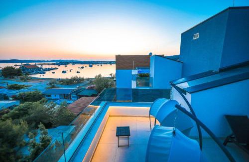 Sukosan Apartamento | Penthouse Croatiendream with 3 bedrooms, pool and sea view